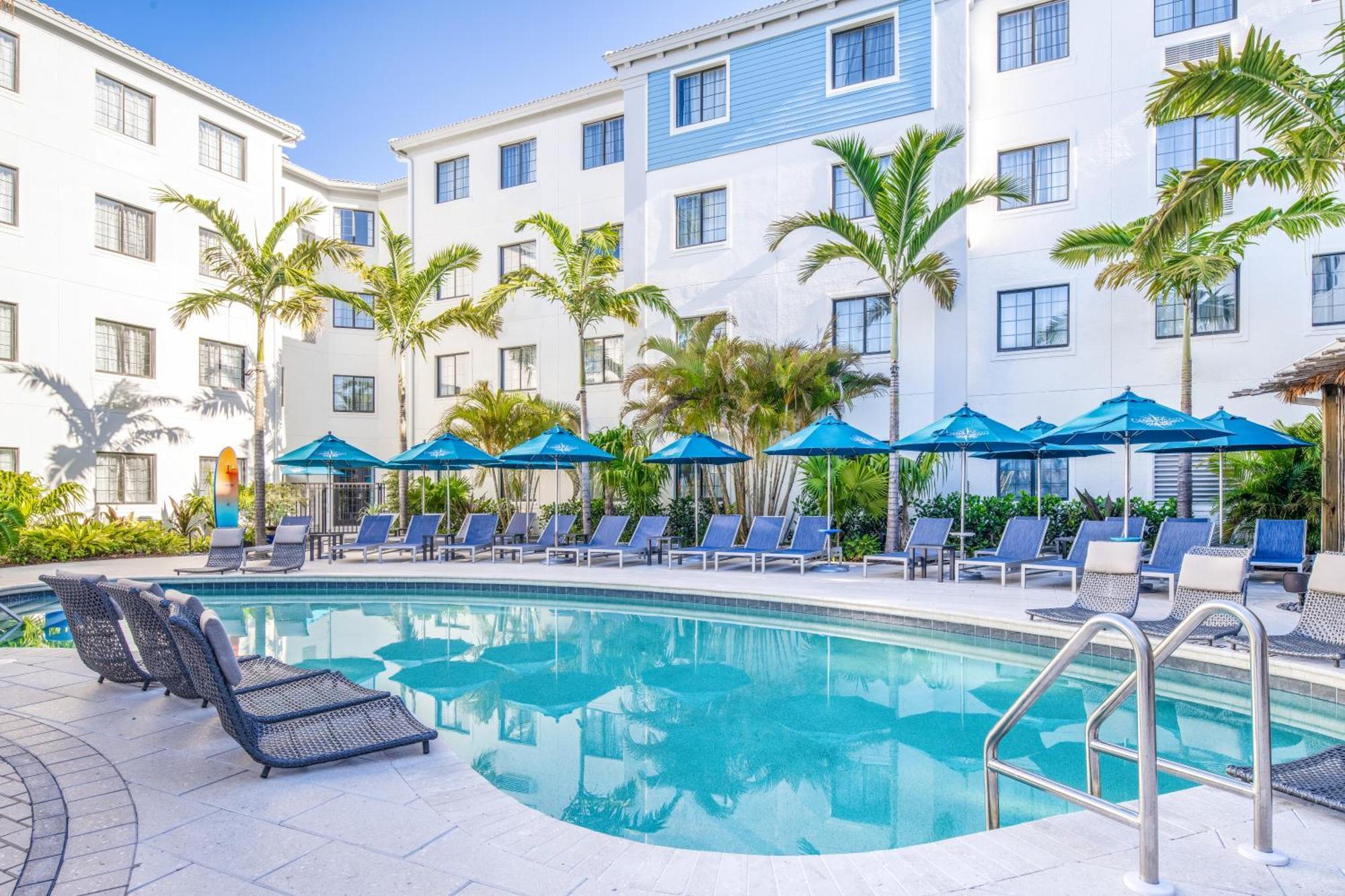 Compass By Margaritaville Hotel North Naples 外观 照片